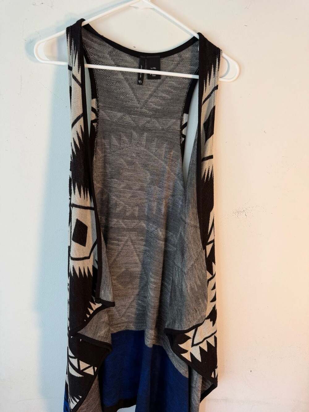 New Directions Duster Vest Size L/XL Black Blue Aztec Open Front